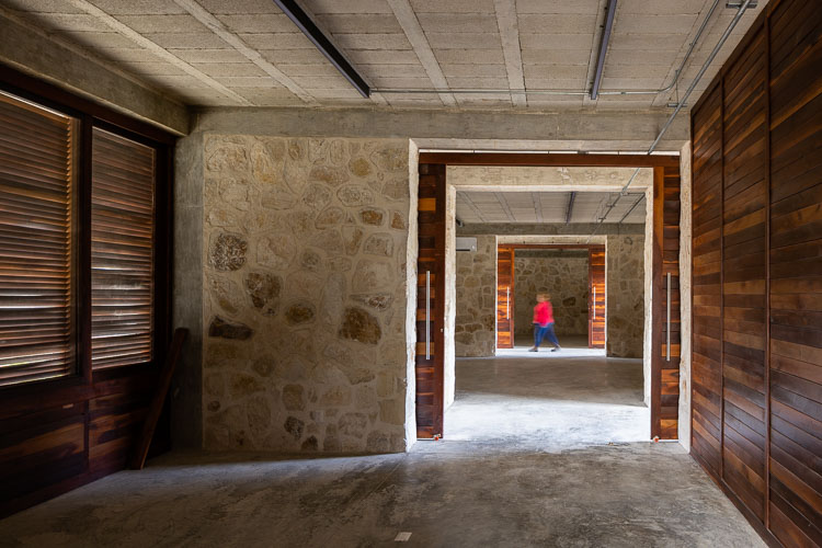 C733_BibliotecaXpujil