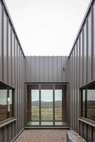 Fierro_Longhouse2
