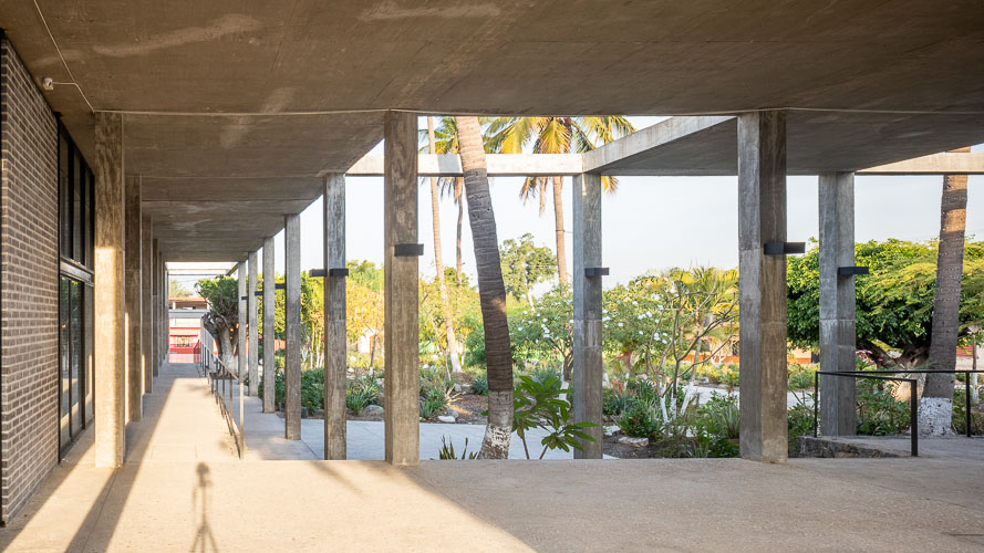 Tmagazine_HigueronCommunityCenter